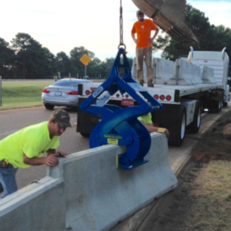 Concrete Median Barriers